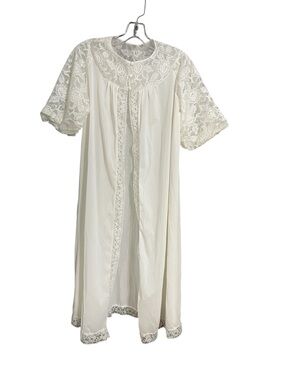VTG 60/70s Large Sheer White Womens Nylon Lace Chiffon Peignoir Robe Feminine